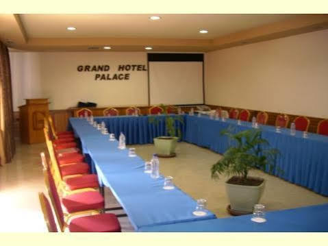 Grand Palace Hotel Korce Exteriér fotografie